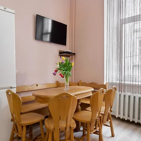 Apartment Friends House On Square Rynok *