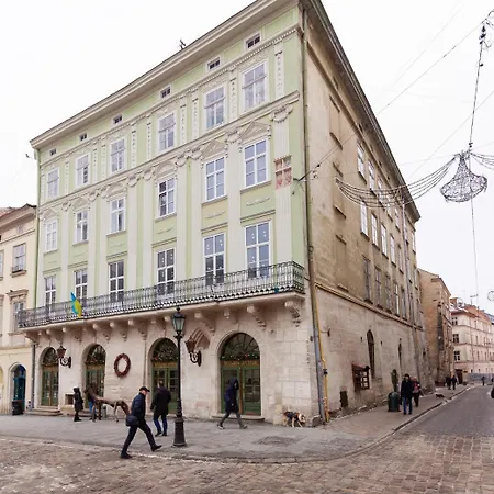 Lägenhet Friends House On Square Rynok